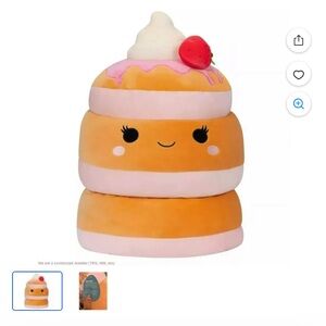 Squishmallow Sawtelle strawberry pancake stack NWT 19.5”